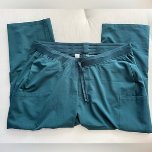Women’s almost emerald scrub pant